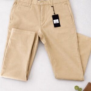 Men’s Light Khaki Chino Pants 33x31 New With Tags